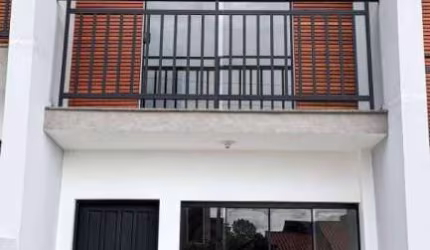 Sobrado com 2 dormitórios à venda, 78 m² por R$ 430.000,00 - Potecas - São José/SC