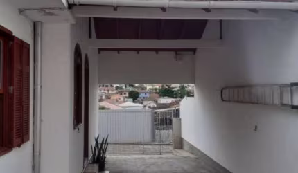 Casa à venda, 200 m² por R$ 800.000,00 - Capoeiras - Florianópolis/SC