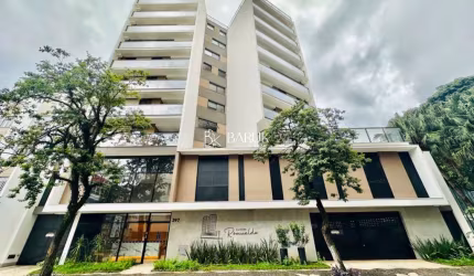 Apartamento novo com Planejados e área de lazer na Dr. Romualdo São Mateus em frente à praça.