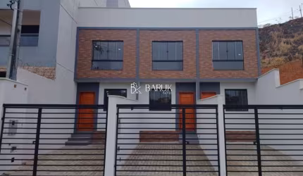Casa com 2 quartos à venda na Rua Mauro Pereira de Almeida, 12, Bom Jardim, Juiz de Fora, 100 m2 por R$ 279.000