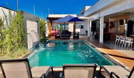 Casa com 2 dormitórios + área de lazer completa à venda, 165 m² por R$ 1.090.000 - Jardim Munique - Maringá/PR