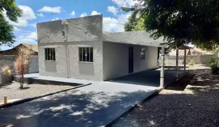 Casa a Venda - Conj. Hab. Itatiaia
