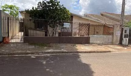 Casa com 03 dormitórios + edícula com 02 dormitórios  à venda, 104 m² por R$ 250.000 - Jardim Verão - Sarandi/PR