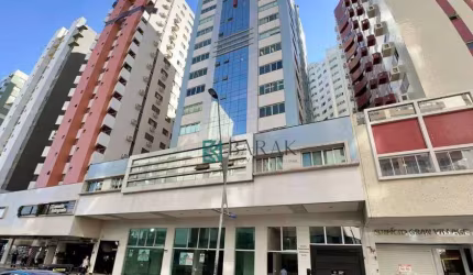 Sala à venda, 135 m² por R$ 600.000,00 - Zona 07 - Maringá/PR