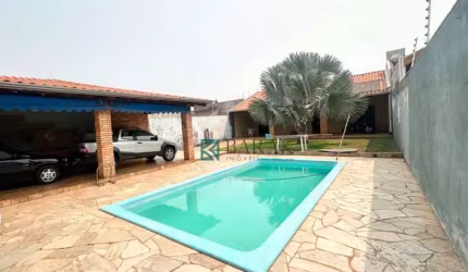 Casa com 2 dormitórios sendo 01 suite  à venda, 140 m² por R$ 735.000 - Jardim Santa Rosa - Maringá/PR