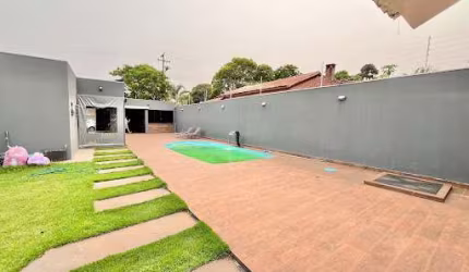 Chácara com 4 dormitórios à venda, 523 m² por R$ 900.000,00 - Jardim Diamante - Maringá/PR