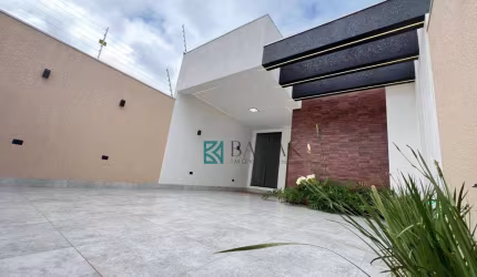 Casa com Piscina e 3 dormitórios, 95m² - venda por R$ 600.000 ou aluguel por R$ 4.000/mês - Parque da Gávea (Ecovalley) - Sarandi/PR