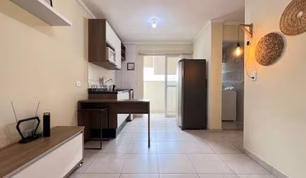 Apartamento com 1 dormitório para alugar, 40 m² por R$ 2.200,00/mês - Zona 03 - Maringá/PR