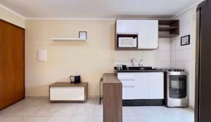 Apartamento com 1 suíte para alugar, 40 m² por R$ 1.840,00/mês - Zona 03 - Maringá/PR