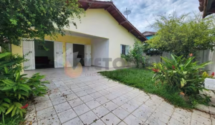 Casa à venda em Caraguatatuba, Indaiá, com 2 quartos, 96m²