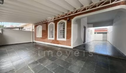 Casa com 3 quartos à venda na Rua Antônio Maria Brandão, 467, Jardim Eulina, Campinas, 160 m2 por R$ 640.000