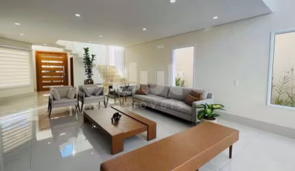 Casa em condomínio fechado com 4 quartos à venda na Rua Professor Antonio Mendes Vinagre, 28, Parque das Quaresmeiras, Campinas, 330 m2 por R$ 2.350.000