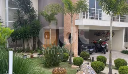Casa em condomínio fechado com 3 quartos à venda na Estrada Municipal do Roncáglia, 1090, Residencial Mont' Alcino, Valinhos, 243 m2 por R$ 1.750.000