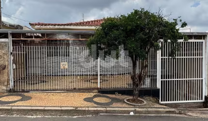 Casa com 3 quartos à venda na Rua Armando Sarnes, 207, Jardim Santa Amália, Campinas, 217 m2 por R$ 600.000