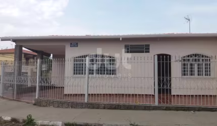 Casa com 3 quartos à venda na Ângelo Simioni, 15, Loteamento Santo Antônio, Itatiba, 150 m2 por R$ 550.000