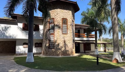 Casa em condomínio fechado com 4 quartos para alugar na Estrada Francisco Von Zuben Km, km 2, Chácara Flora, Valinhos, 600 m2 por R$ 8.000