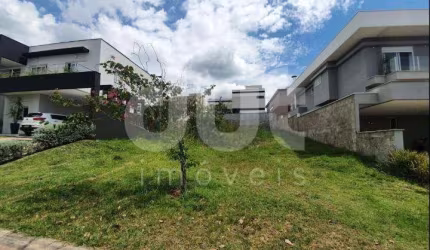 Terreno em condomínio fechado à venda na Rua Sérgio Bortolotto, 220, Loteamento Parque dos Alecrins, Campinas por R$ 690.000