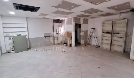 Sala comercial para alugar na Rua Rute Ferraz de Angelis, 886, Loteamento Residencial Vila Bella, Campinas, 55 m2 por R$ 7.800