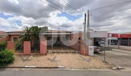 Casa com 3 quartos à venda na Rua Hermano Ribeiro da Silva, 28, Jardim Eulina, Campinas, 172 m2 por R$ 700.000
