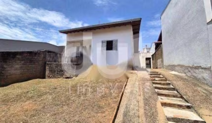 Casa com 2 quartos à venda na Rua João Carazzolle, 115, Parque das Colinas, Valinhos, 300 m2 por R$ 450.000