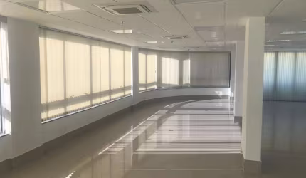 Sala comercial à venda na Rua Paulo Cézar Fidélis, 39, Loteamento Residencial Vila Bella, Campinas, 118 m2 por R$ 1.200.000