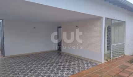 Casa com 4 quartos à venda na Rua Joaquim Gomes Pinto, 92, Cambuí, Campinas, 360 m2 por R$ 650.000