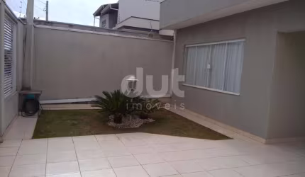 Casa com 3 quartos à venda na Benedicto Amgarten, 201, Jardim Bela Vista, Indaiatuba, 145 m2 por R$ 830.000