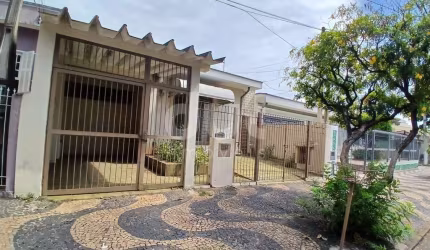 Casa com 3 quartos à venda na Rua Doutor Las Casas dos Santos, 348, São Bernardo, Campinas, 221 m2 por R$ 650.000
