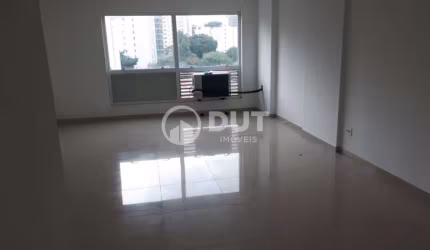 Sala comercial à venda na Avenida Orosimbo Maia, 430, Vila Itapura, Campinas, 40 m2 por R$ 250.000