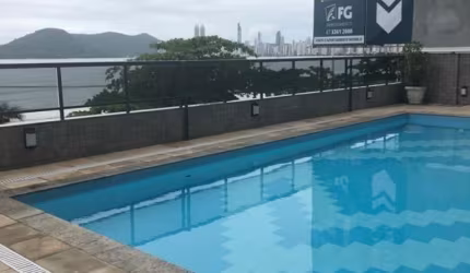 Lindo apartamento para locação na Av. Atlântica
