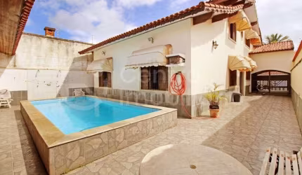 CASA à venda com piscina e 5 quartos em Peruíbe, no bairro Cidade Nova Peruíbe