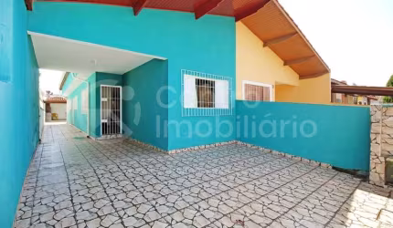 CASA à venda com 2 quartos em Peruíbe, no bairro Stella Maris