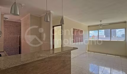 APARTAMENTO à venda com 1 quartos em Peruíbe, no bairro Centro