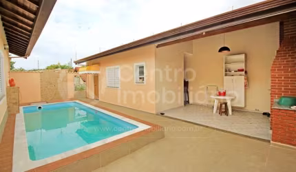 CASA à venda com 3 quartos em Peruíbe, no bairro Cidade Nova Peruíbe