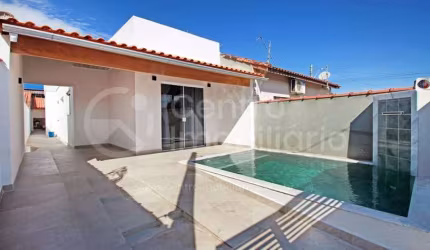CASA à venda com piscina e 2 quartos em Peruíbe, no bairro Cidade Nova Peruíbe