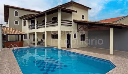 CASA à venda com piscina e 6 quartos em Peruíbe, no bairro Stella Maris
