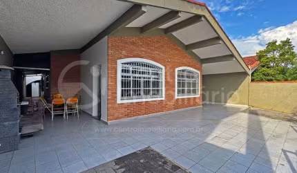 CASA à venda com 3 quartos em Peruíbe, no bairro Balneario Florida
