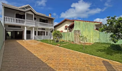 CASA à venda com 4 quartos em Peruíbe, no bairro Maria H Novaes