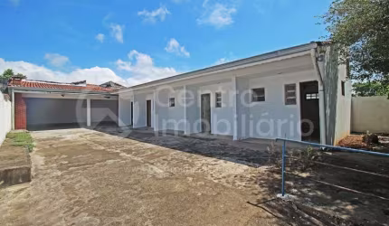 CASA à venda com 5 quartos em Peruíbe, no bairro Belmira Novaes
