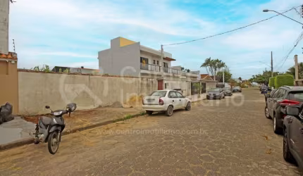 TERRENO à venda em Peruíbe, no bairro Jardim Imperador