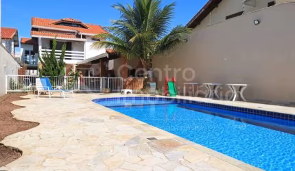 CASA à venda com piscina e 4 quartos em Peruíbe, no bairro Balneário Casa Blanca