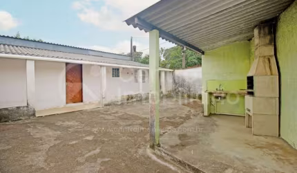 CASA à venda com 2 quartos em Peruíbe, no bairro Estância Pérola Negra