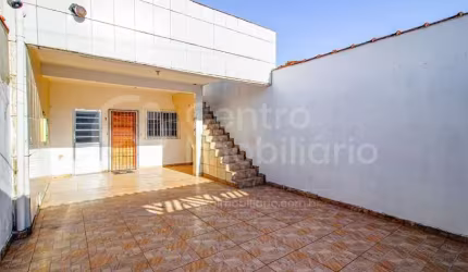 CASA à venda com 2 quartos em Peruíbe, no bairro Balneario Sao Joao Batista