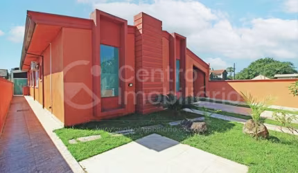 CASA à venda com 3 quartos em Peruíbe, no bairro Jardim Sao Luiz