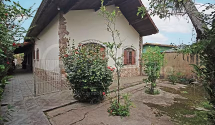 CASA à venda com 3 quartos em Peruíbe, no bairro Maria H Novaes