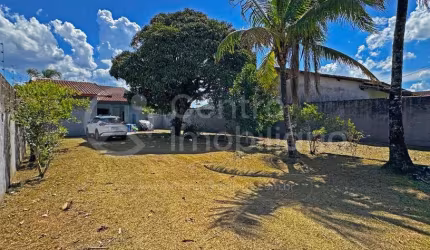 CASA à venda com 2 quartos em Peruíbe, no bairro Maria H Novaes