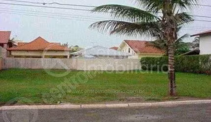 TERRENO à venda em Peruíbe, no bairro Bougainvillee III