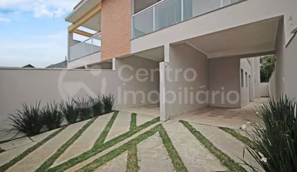 CASA à venda com 2 quartos em Peruíbe, no bairro Stella Maris