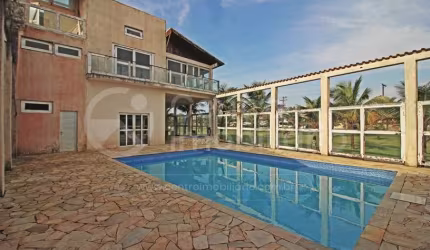 CASA à venda com piscina e 4 quartos em Peruíbe, no bairro Jardim Beira Mar