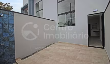CASA à venda com 1 quartos em Peruíbe, no bairro Belmira Novaes